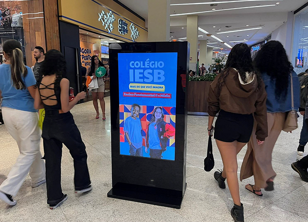 JK SHOPPING TOTEM DE PISO