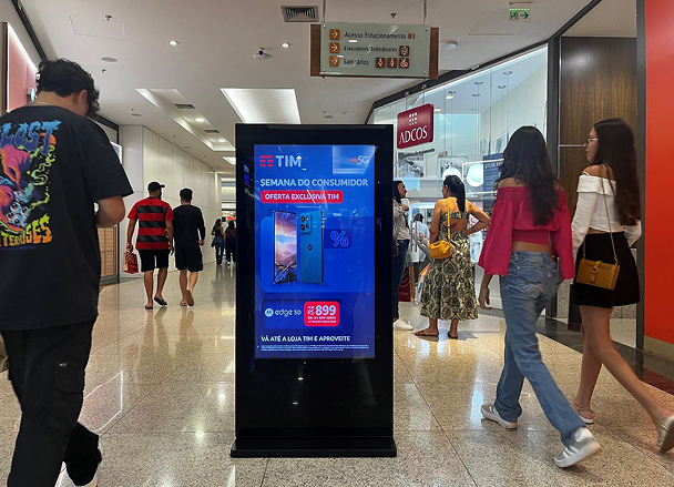 TAGUATINGA SHOPPING TOTEM DE PISO